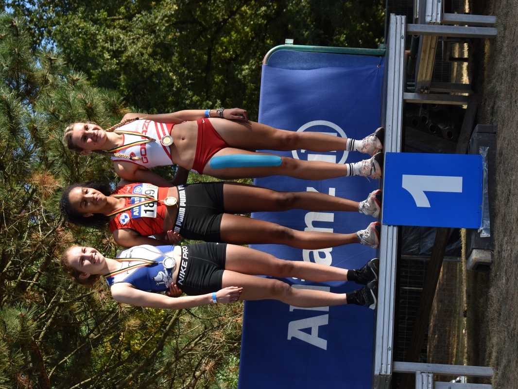 BELGISCH KAMPIOENSCHAP cadetten en scholieren. - 1